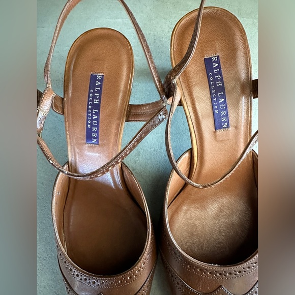 Gorgeous Wingtip Ralph Lauren Purple Label Heels - Picture 5 of 13